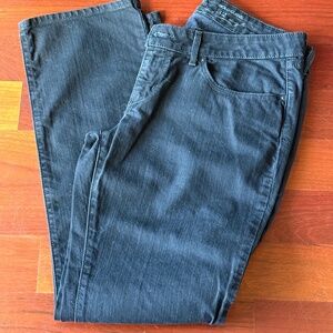 Levi Black Bold Curve Straight Leg Jeans - Size 32 x 30